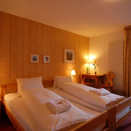 デュカン ホテル 3*