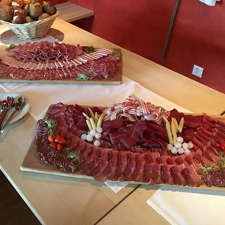 杜卡恩酒店 3* Monstein