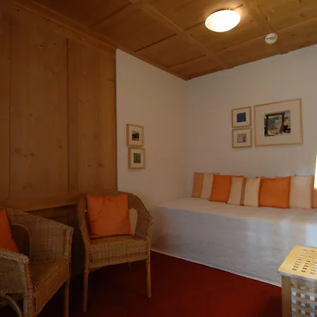 Ducan Szálloda Monstein